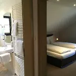 Göke 3*